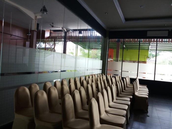 Gedung Ex Restoran di Lippo Cikarang